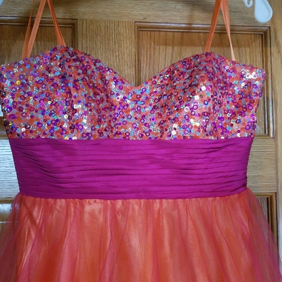 Pink/Orange Prom Dress - Picture 4 of 8